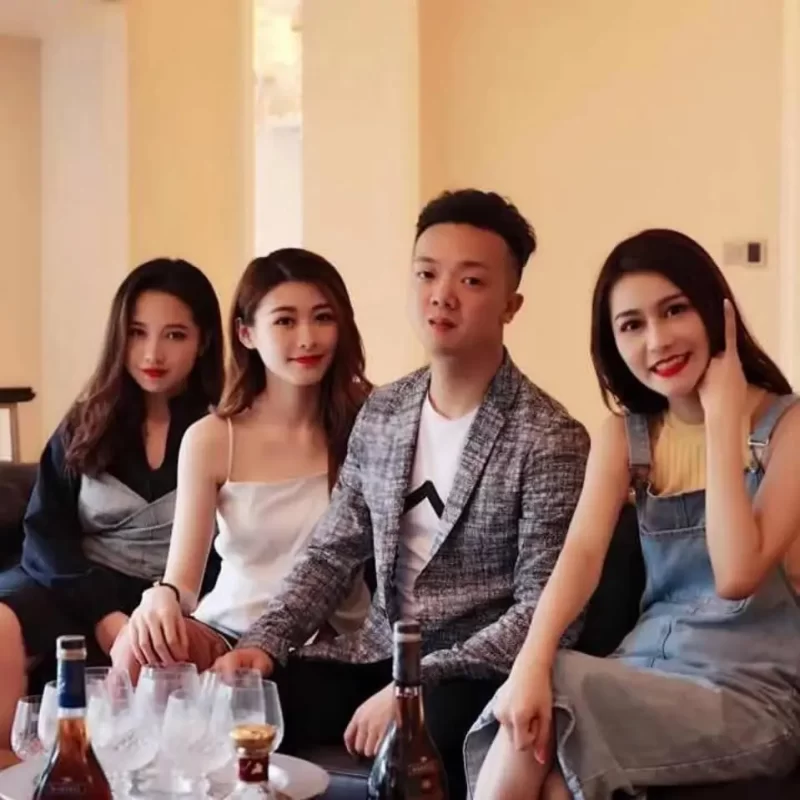 恋爱VIP课程合集,实战恋爱脱单撩妹大全!永久免费更新网赚项目-副业赚钱-互联网创业-资源整合小白搞钱网,分享免费网赚项目,网创资源,视频教程,网络资源的休闲小站